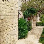 With Swimming Pool Mavarstica - Ciovo - 2053 Apartamento Trogir
