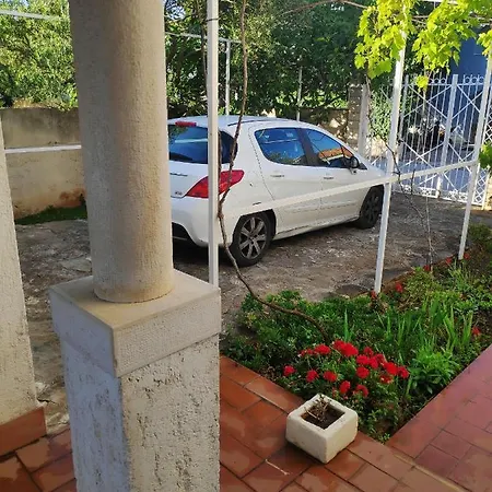 With A Swimming Pool Mavarstica, Ciovo - 2053 Apartament