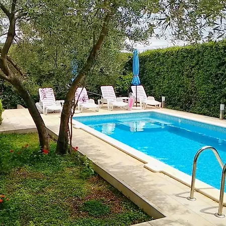 With A Swimming Pool Mavarstica, Ciovo - 2053 Apartament *