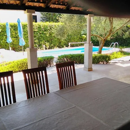Apartament With A Swimming Pool Mavarstica, Ciovo - 2053