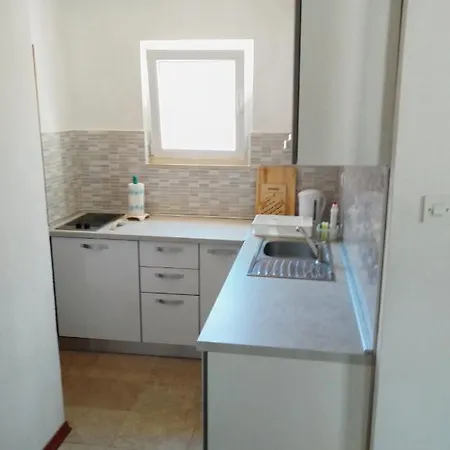 With Swimming Pool Mavarstica - Ciovo - 2053 شقة