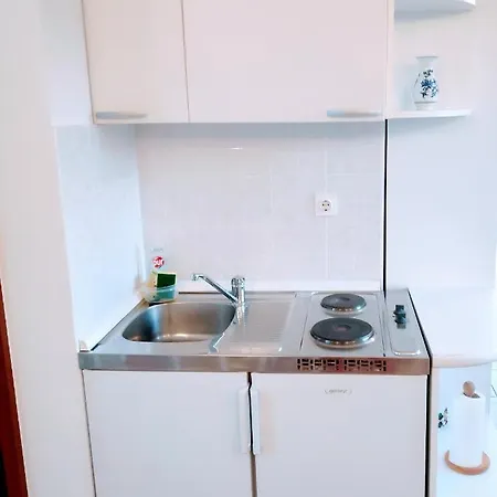 With Swimming Pool Mavarstica - Ciovo - 2053 Appartement