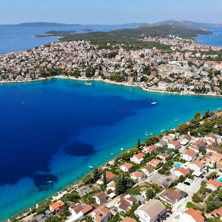 Appartement With Swimming Pool Mavarstica, Ciovo - 2053